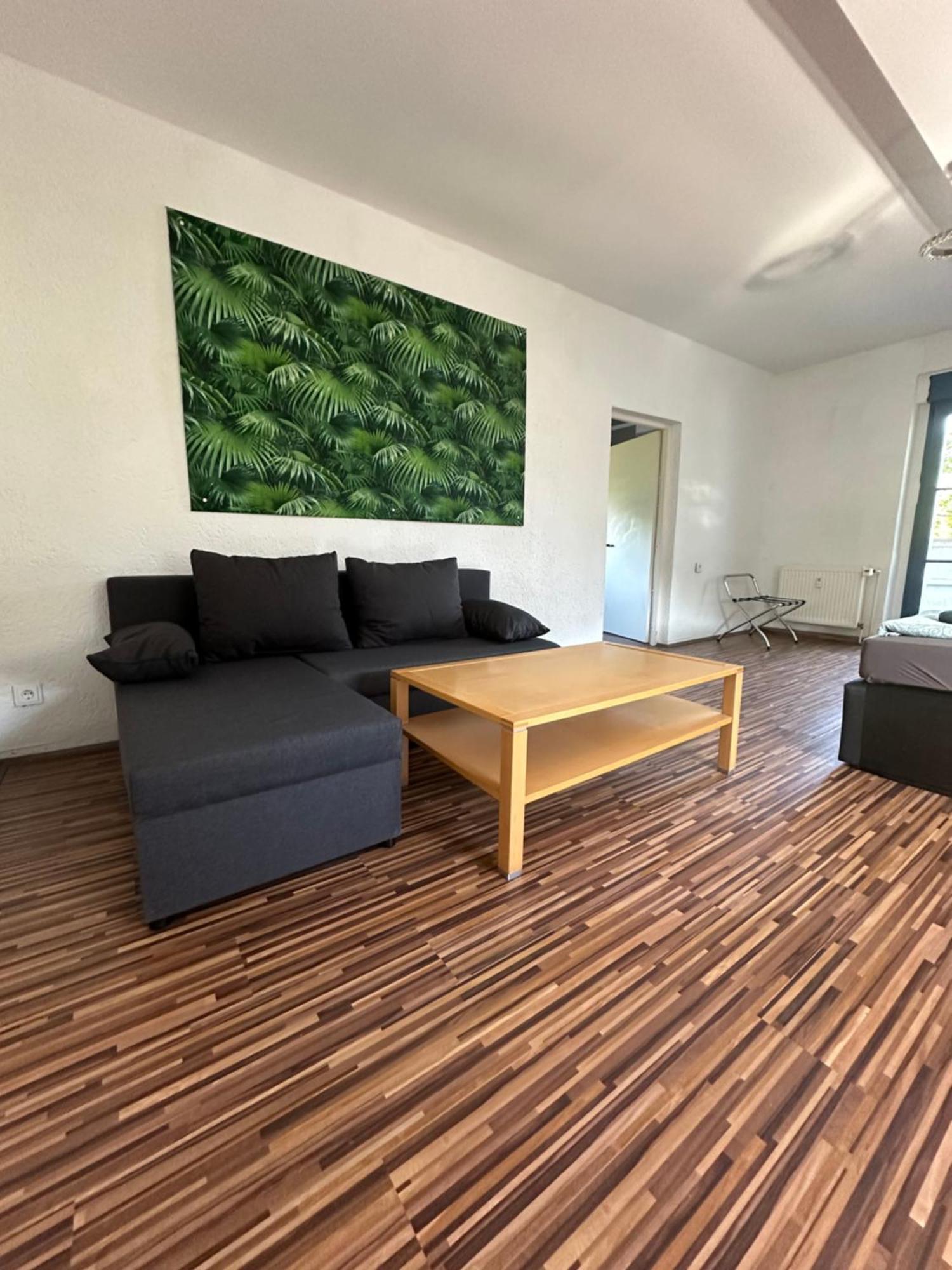 Monteurwohnung Am Flughafen Schkeuditz Luaran gambar